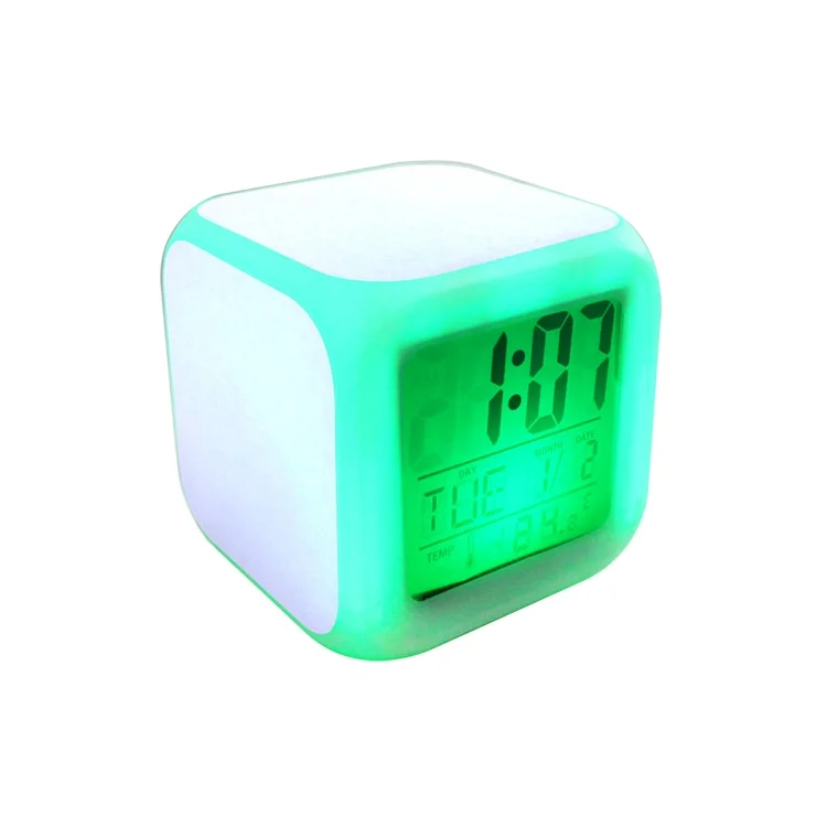 Reloj despertador con luces de colores